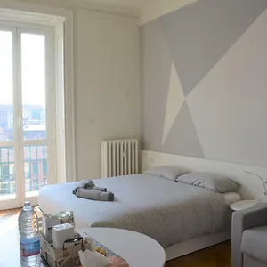 Apartment Aria Di Casa - Navigli Darsena, Mailand